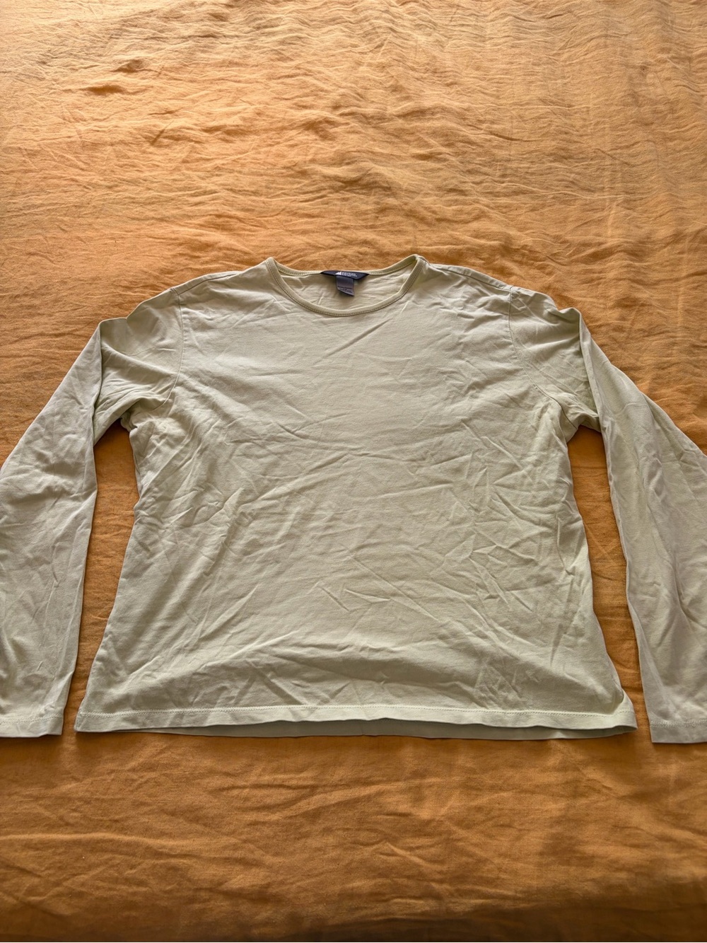 Vintage MEC longsleeve, size L